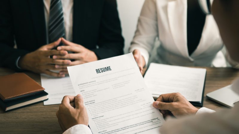 چگونه شغل دوم مناسب انتخاب کنیم؟